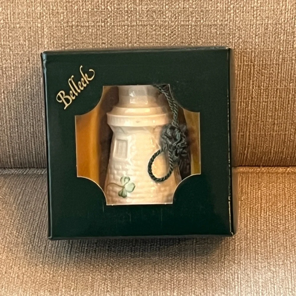 Belleek Youghall Lighthouse Ornament - Picture 7 of 8